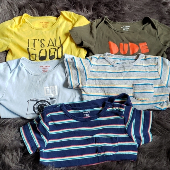 Lot of 5 Bodysuits Onsies Baby 18 - 24 months - Picture 1 of 3